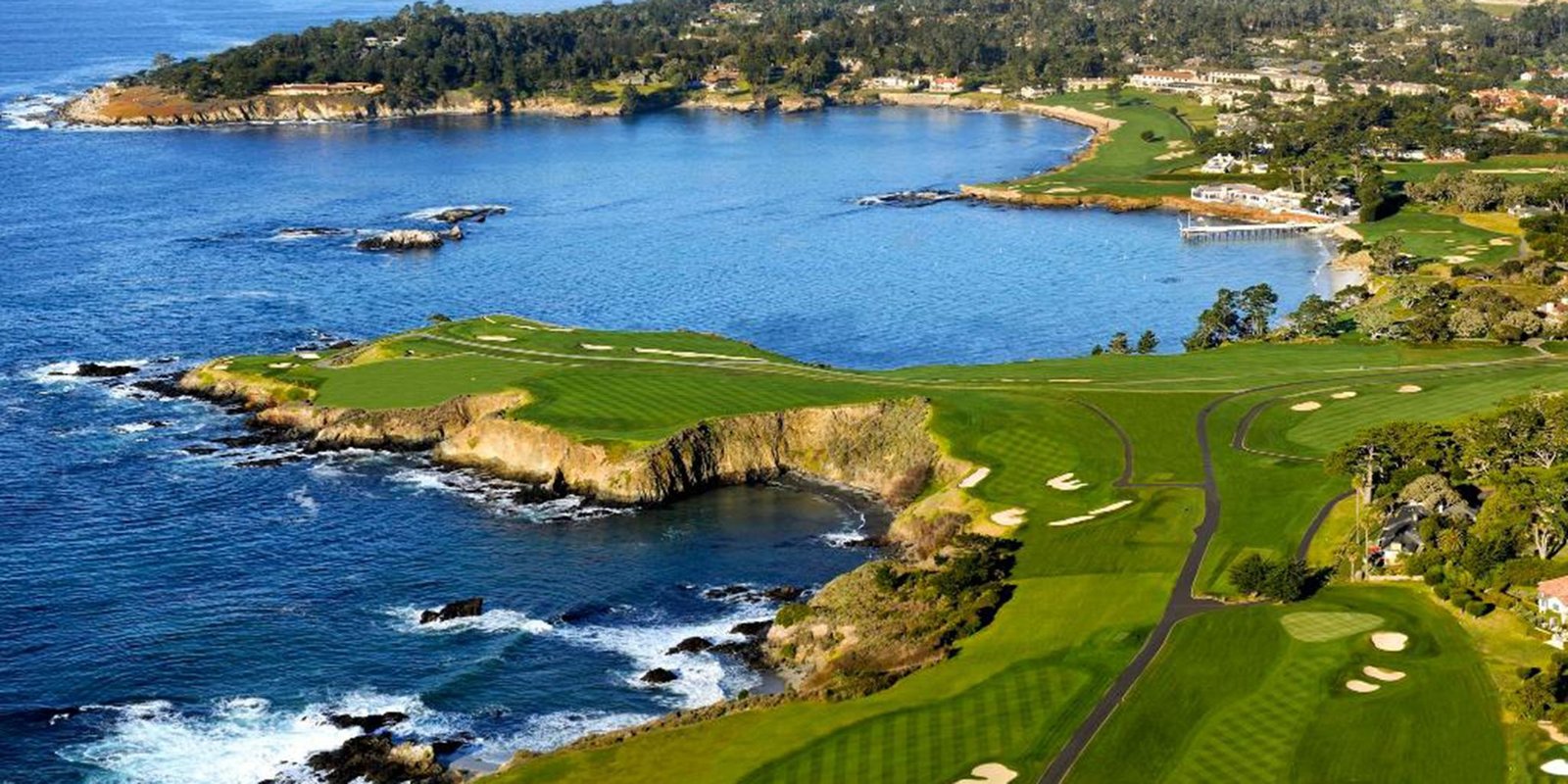 The Lodge at Pebble Beach, vibe
