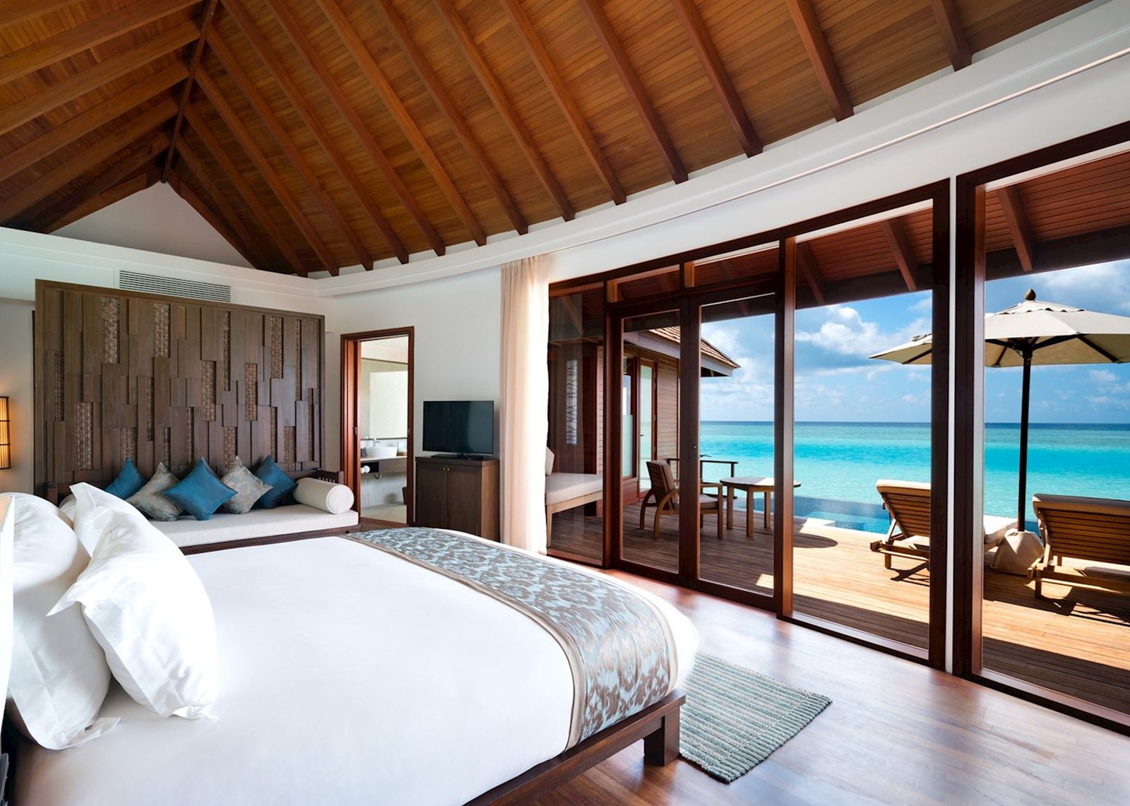 Anantara Dhigu Maldives Resort, rooms