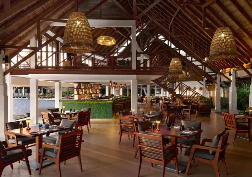 Anantara Dhigu Maldives Resort, eat & drink