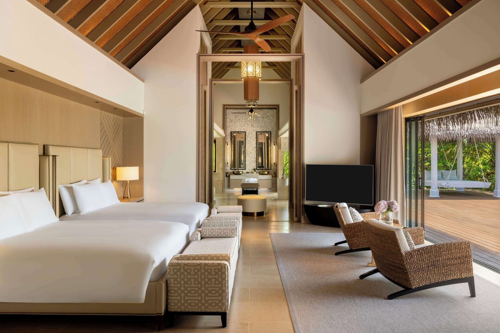 Waldorf Astoria Maldives Ithaafushi, rooms