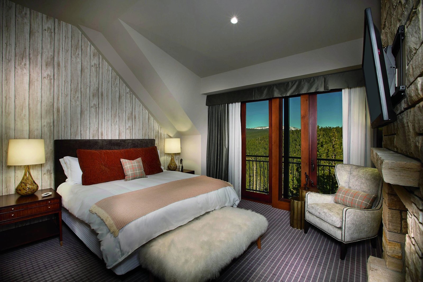 The Ritz-Carlton, Lake Tahoe, rooms