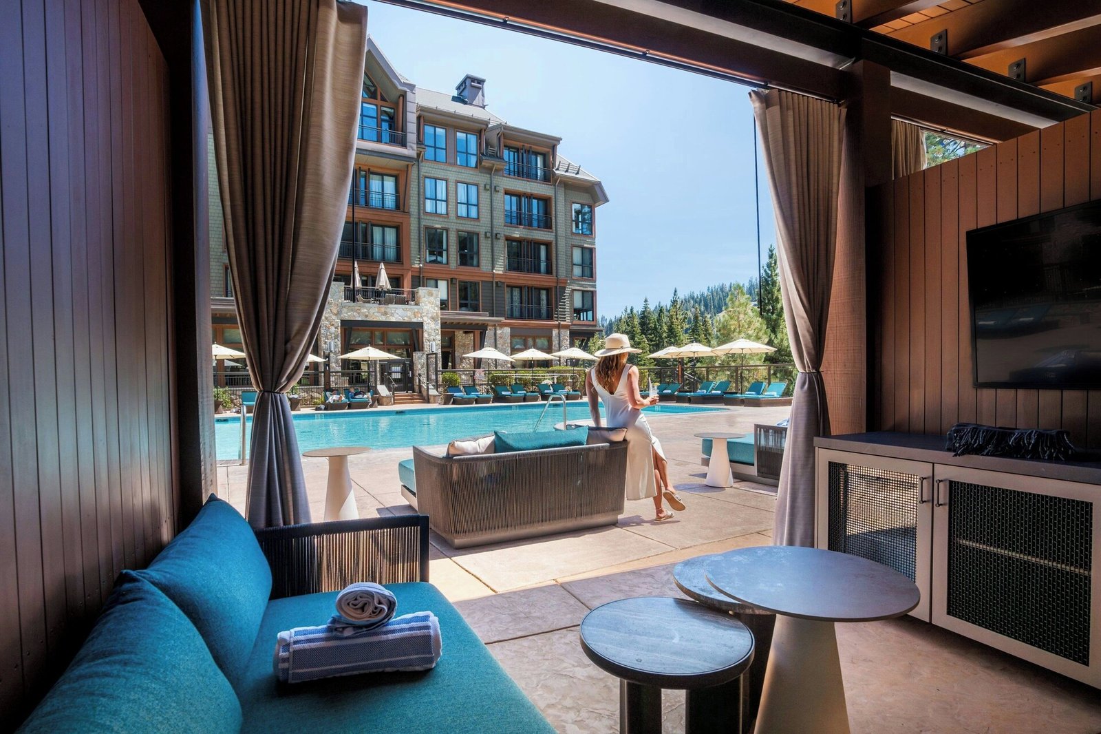 The Ritz-Carlton, Lake Tahoe, vibe