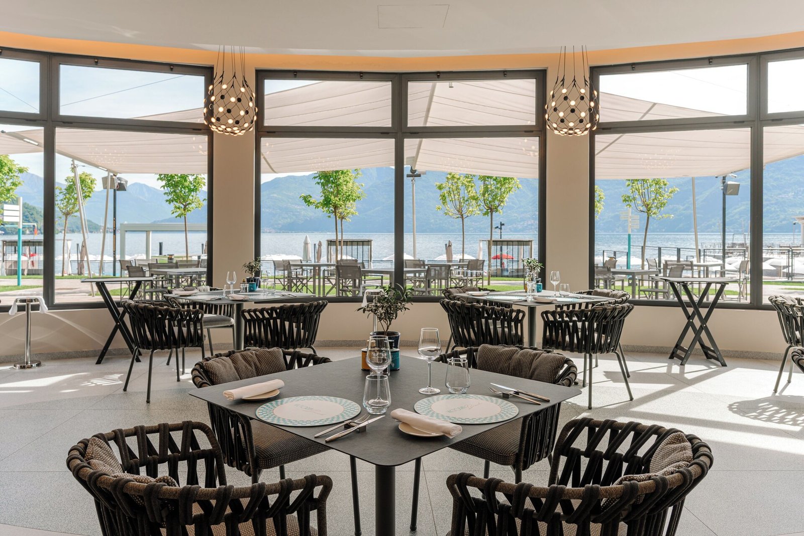 Grand Hotel Victoria, ristorante lago