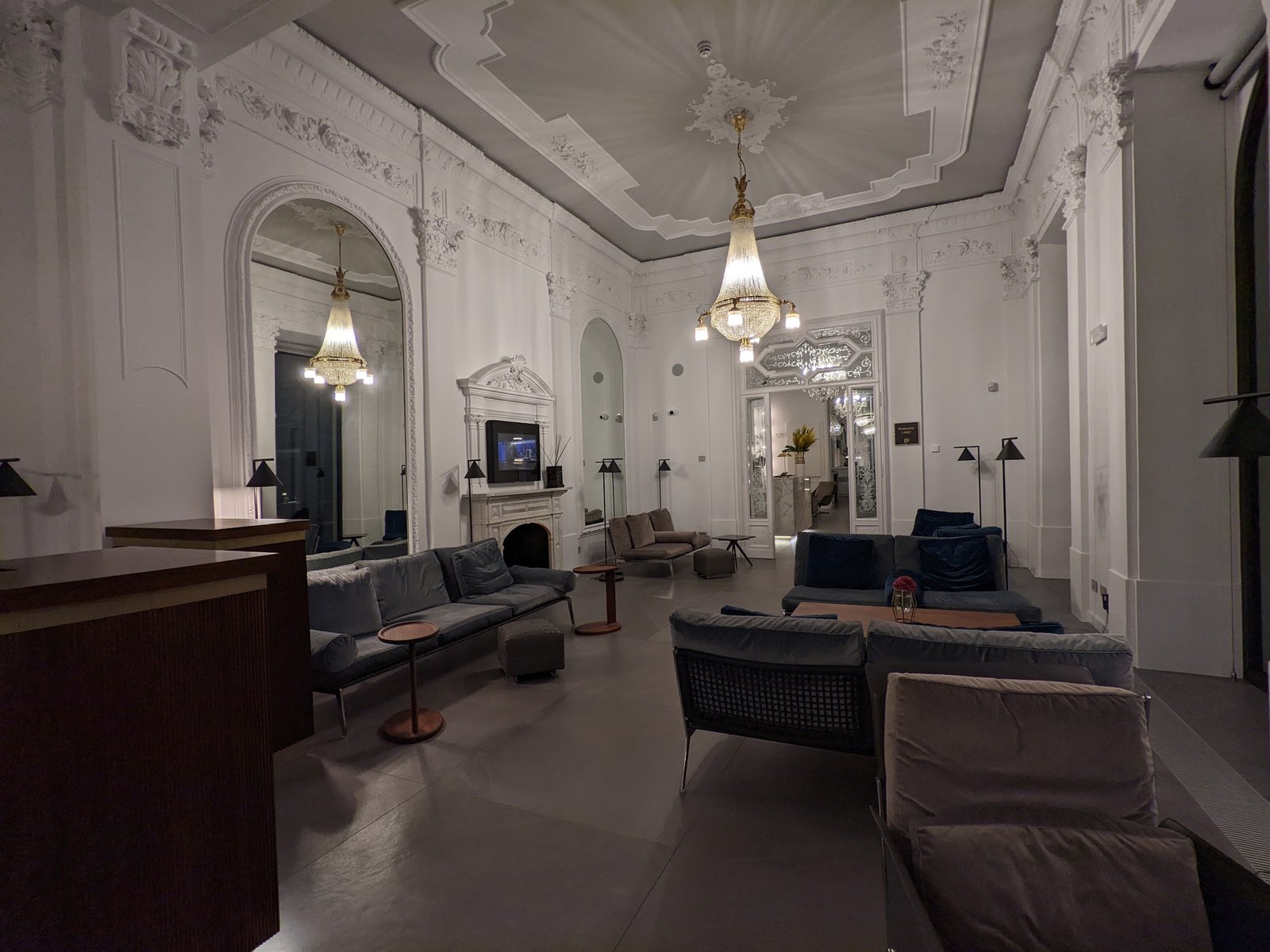 Grand Hotel Victoria, eat & drink