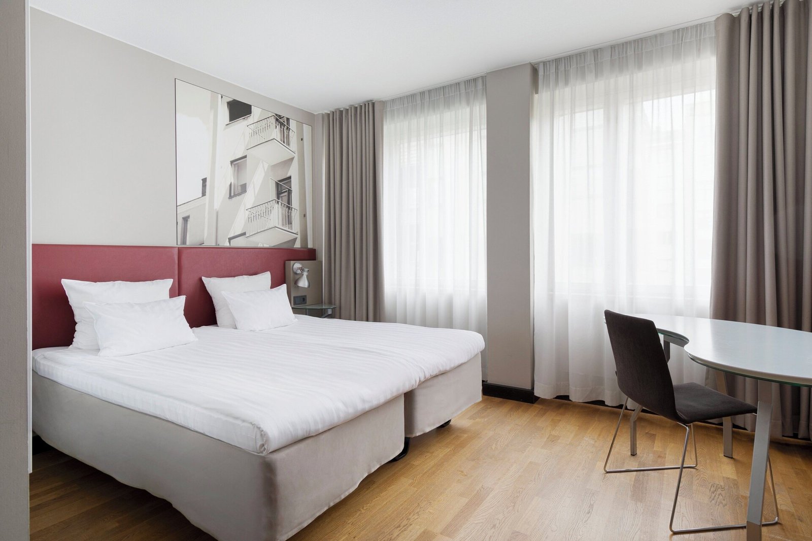 Original Sokos Hotel Albert — vibe