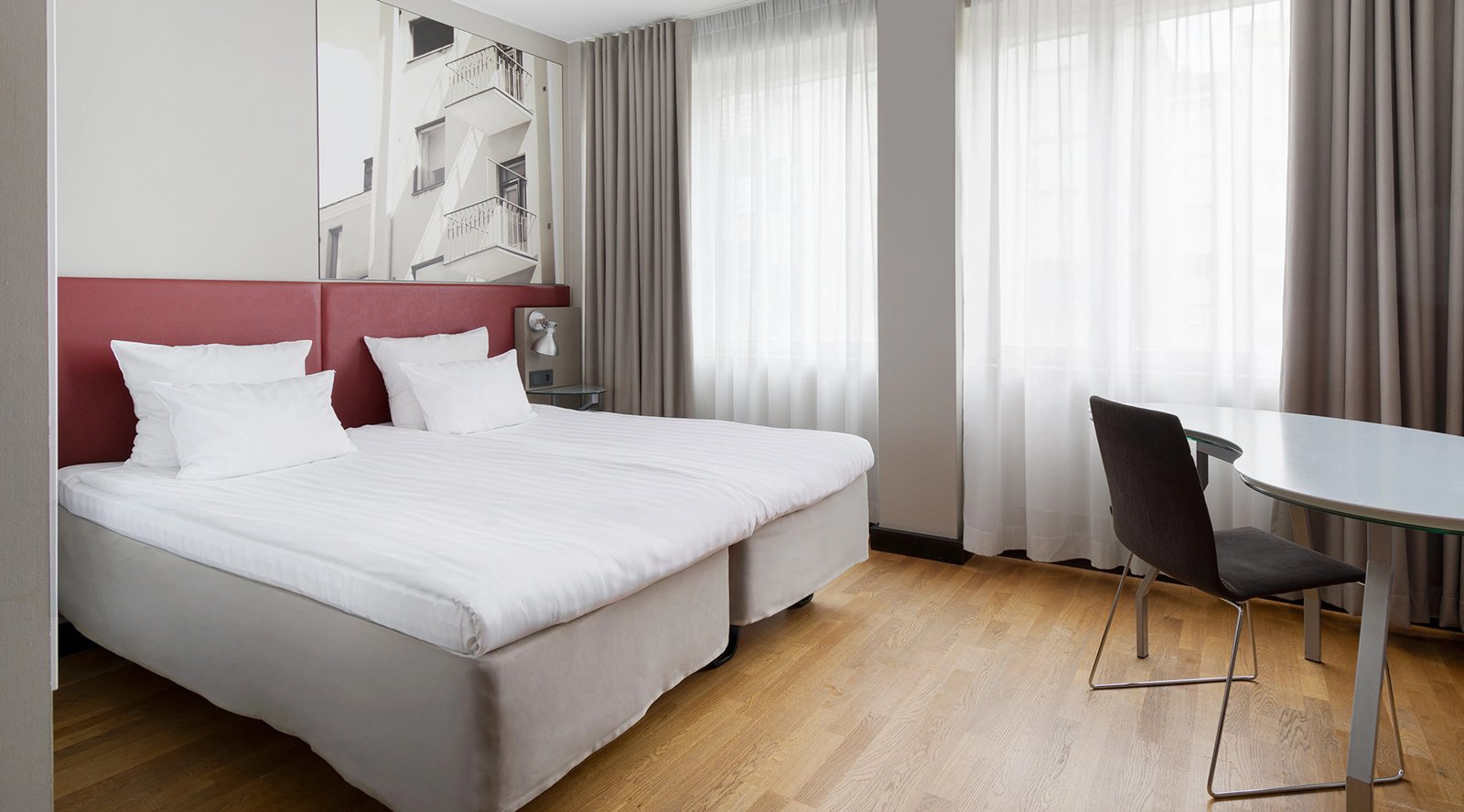 Original Sokos Hotel Albert — vibe