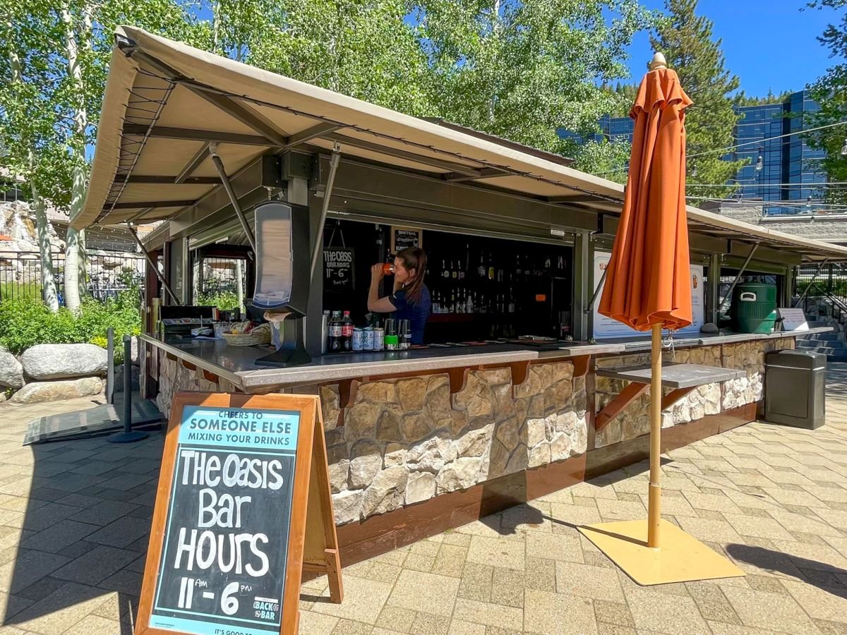 Everline Resort & Spa Lake Tahoe - Destination by Hyatt, eat & drink