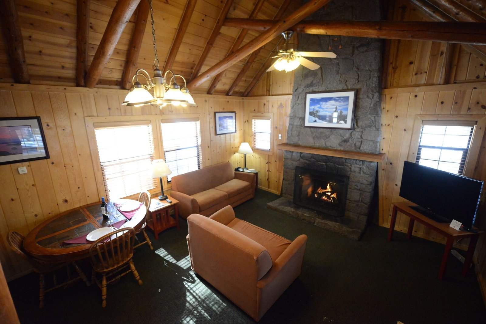 Zephyr Cove Resort, eat & drink