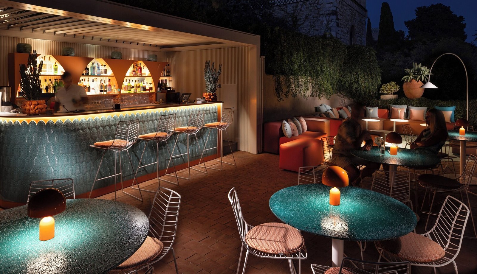 The Ashbee Hotel, eat & drink