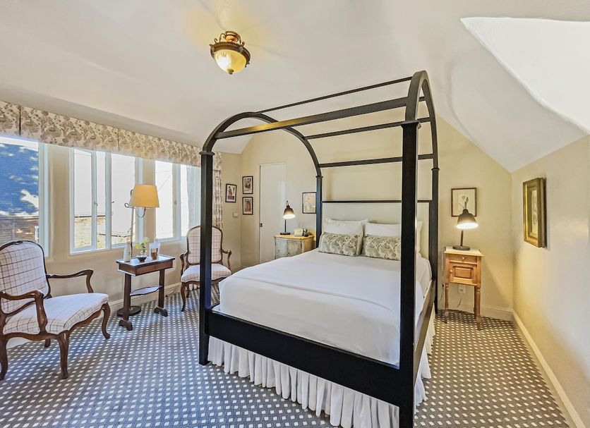 L'Auberge Carmel, rooms