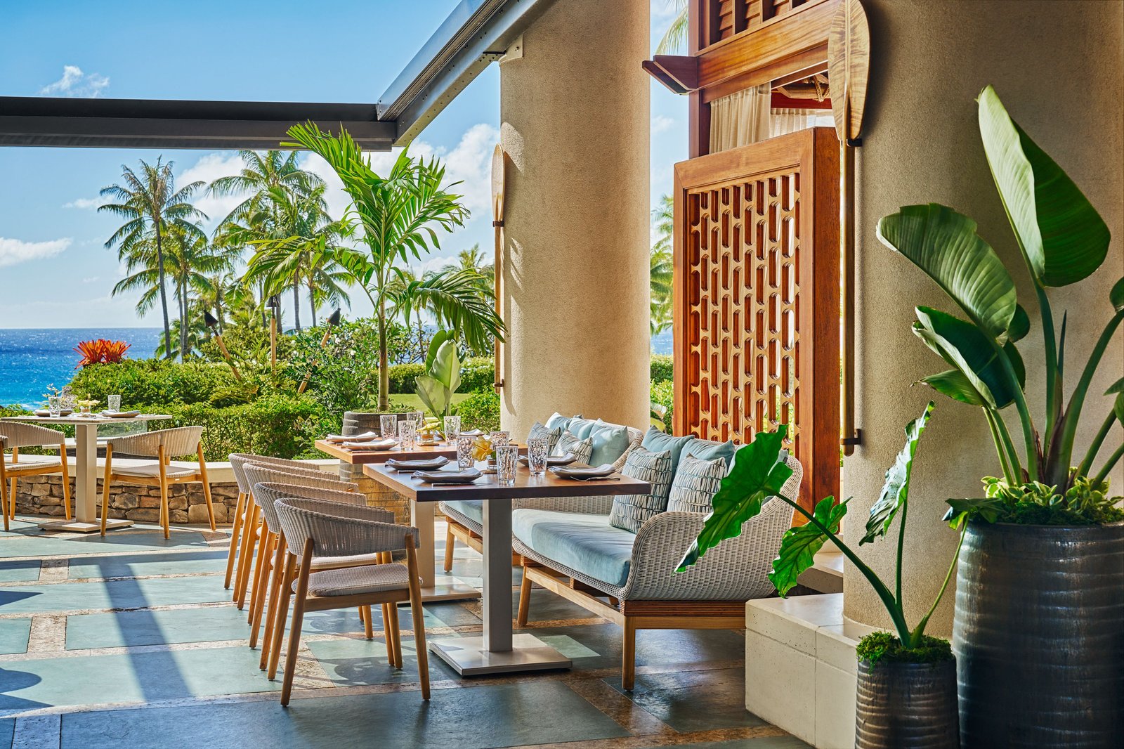 The Resort at Kapalua Bay, Maui, eat & drink