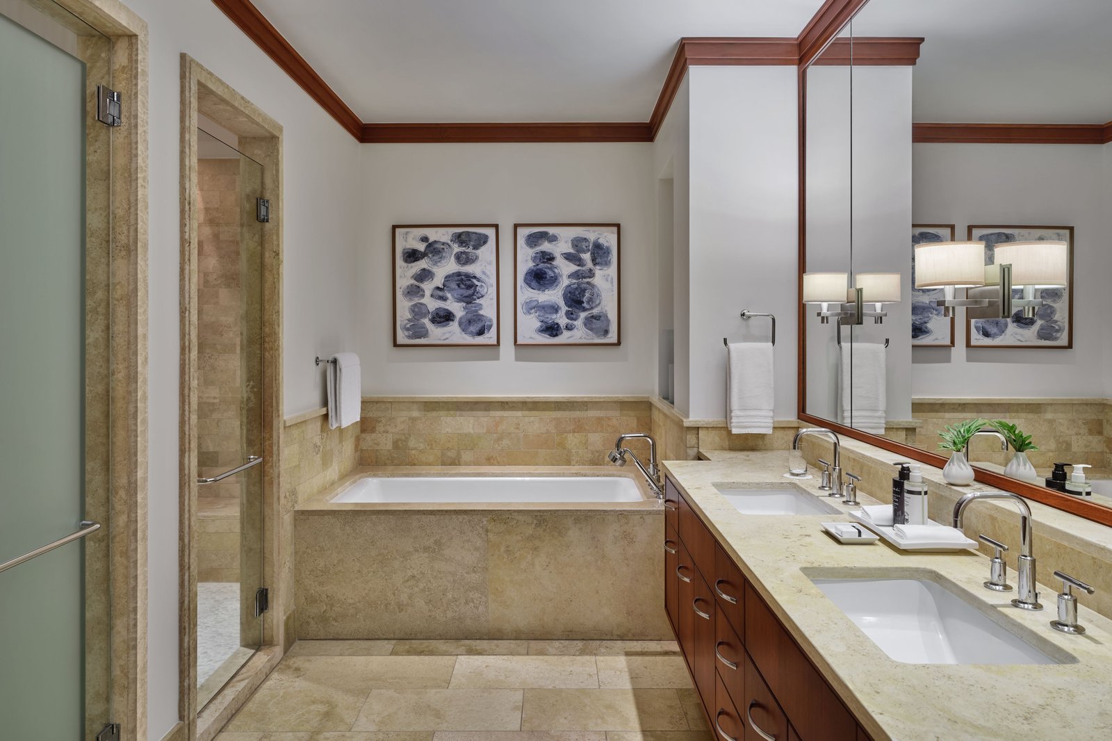 The Resort at Kapalua Bay, Maui, rooms