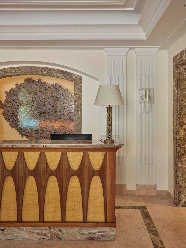Villa Sant'Andrea, A Belmond Hotel, eat & drink