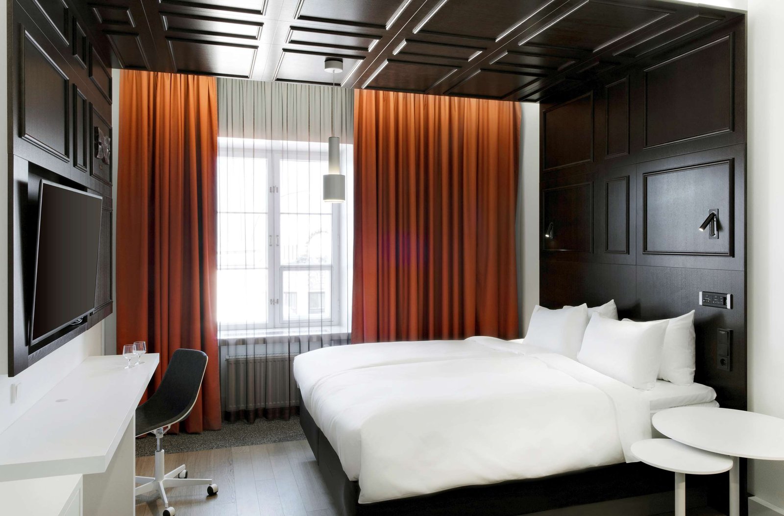 Radisson Blu Plaza Hotel — rooms