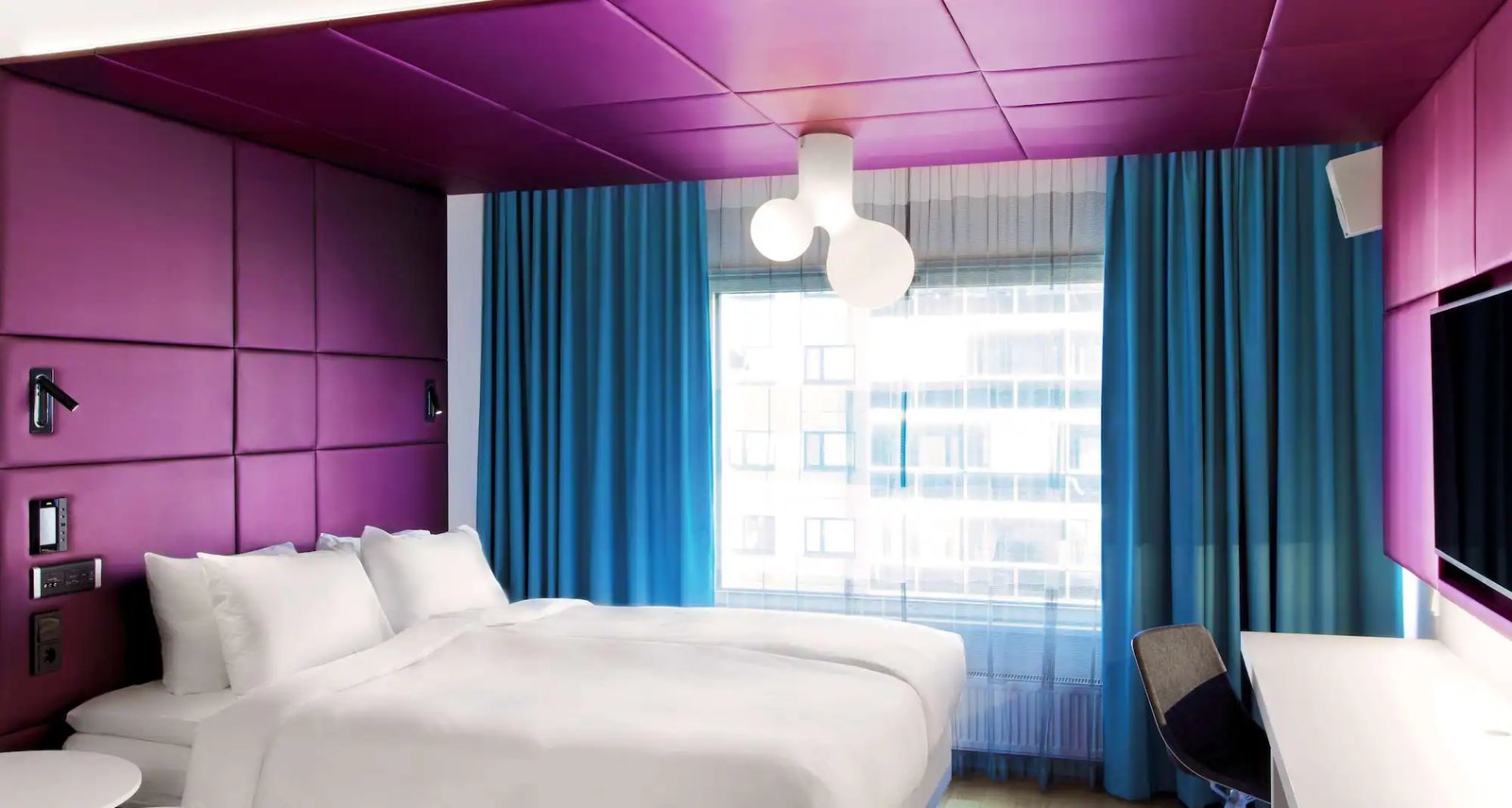 Radisson Blu Plaza Hotel — rooms