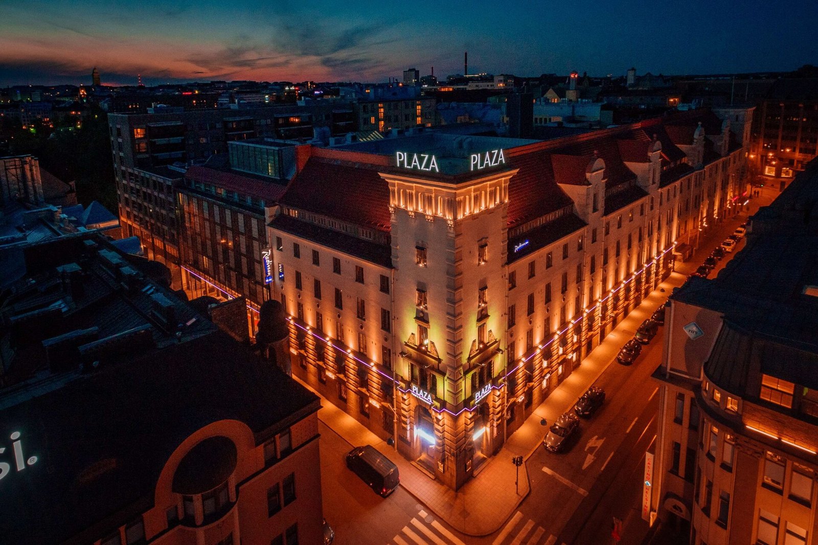 Radisson Blu Plaza Hotel