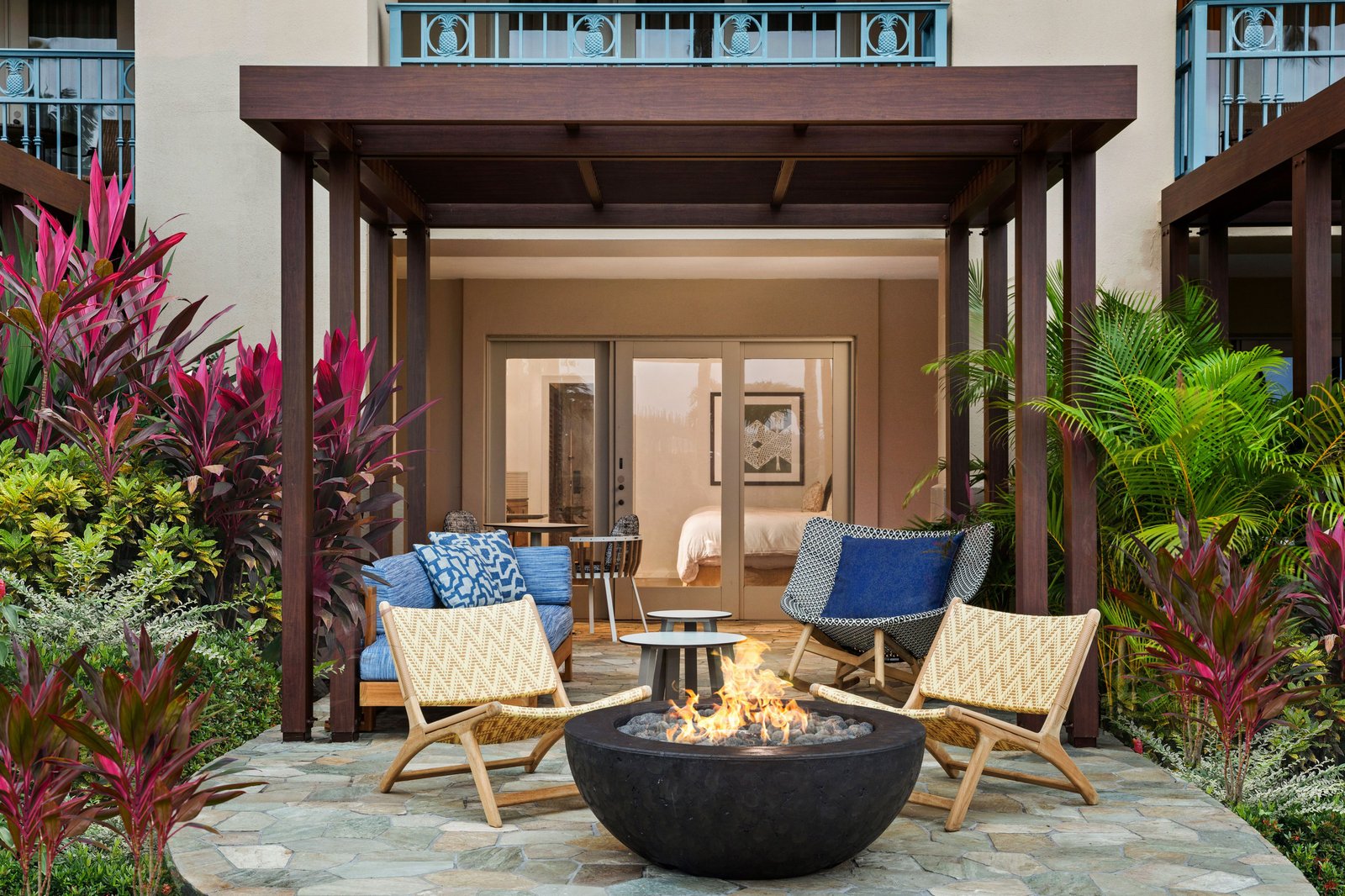 The Ritz-Carlton Maui, Kapalua, vibe
