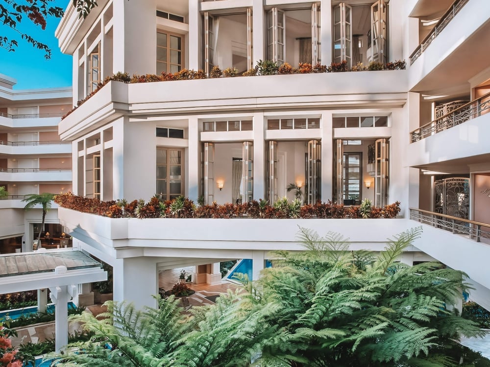 Grand Wailea, backstory