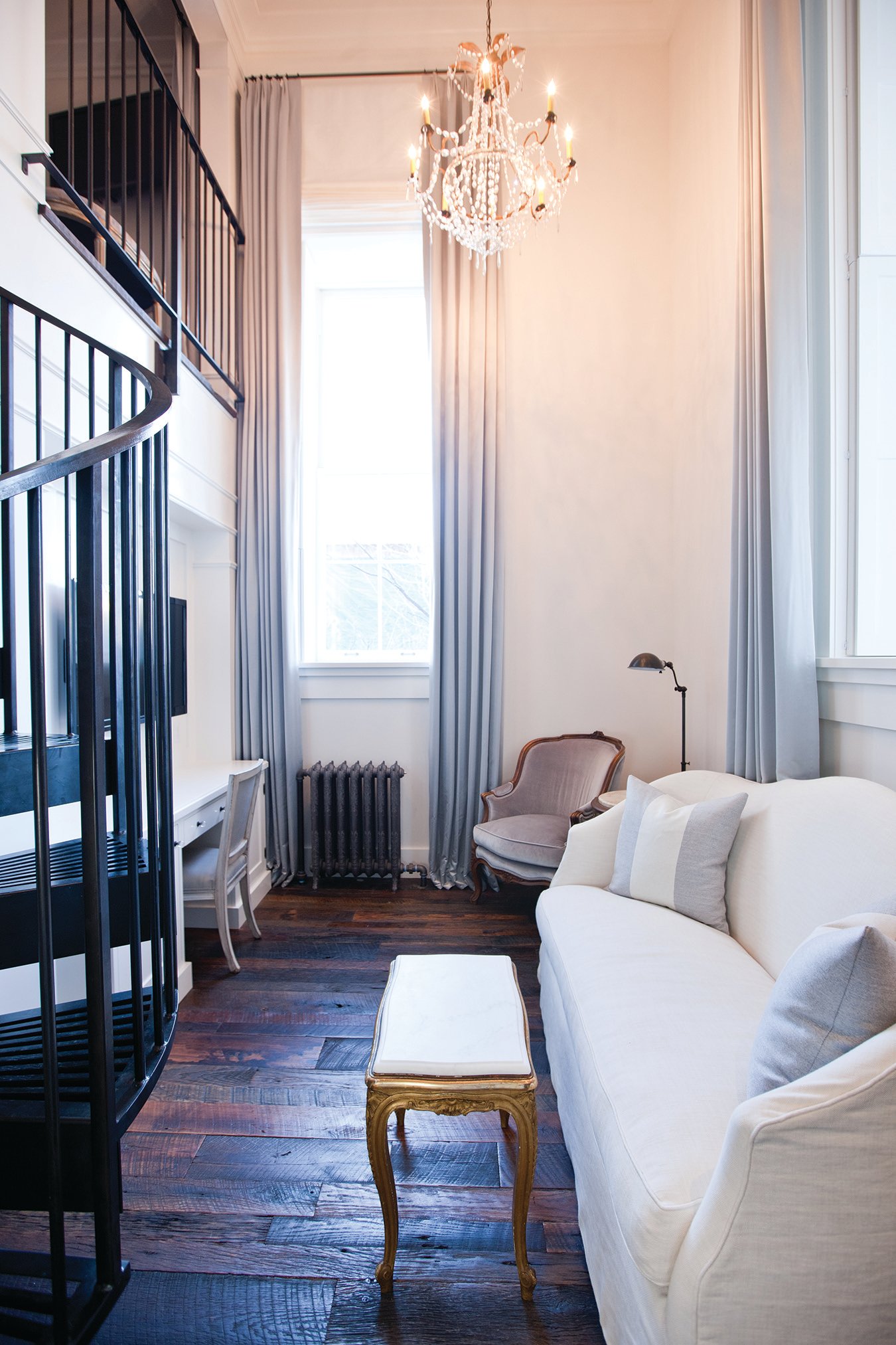 Washington School House Hotel, eat & drink