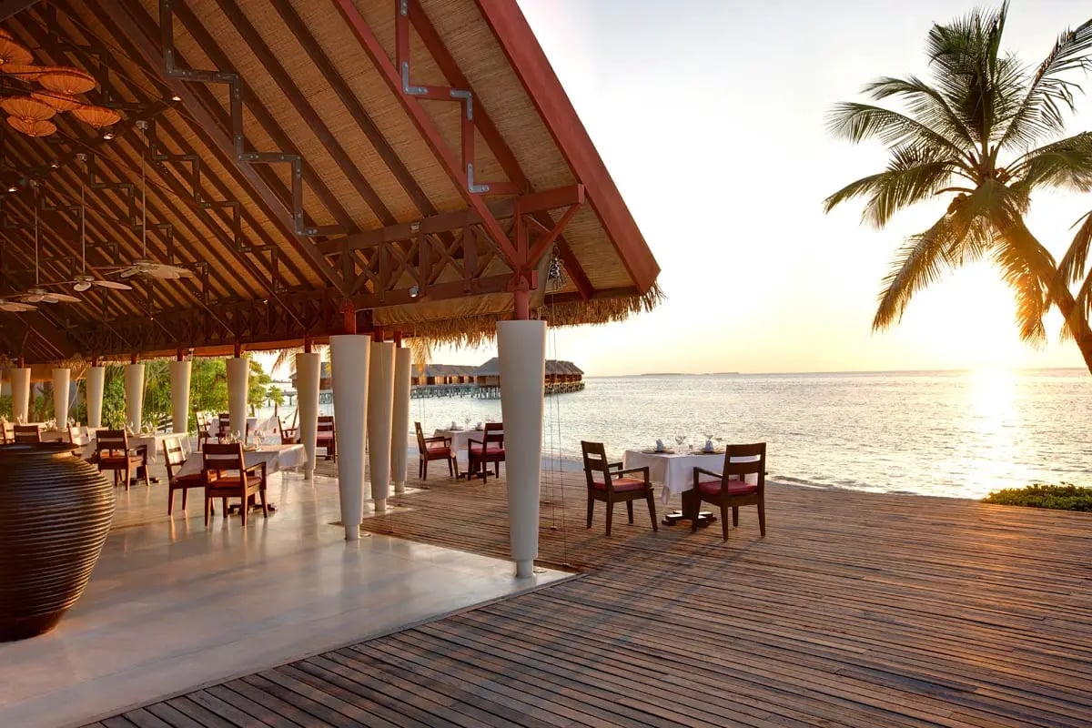 LUX South Ari Atoll, eat & drink