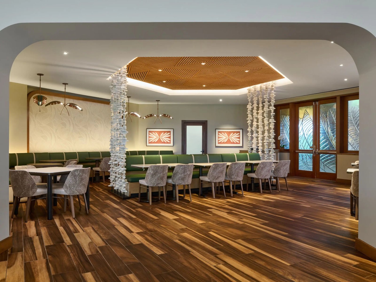 Hyatt Regency Maui Resort and Spa, eat & drink