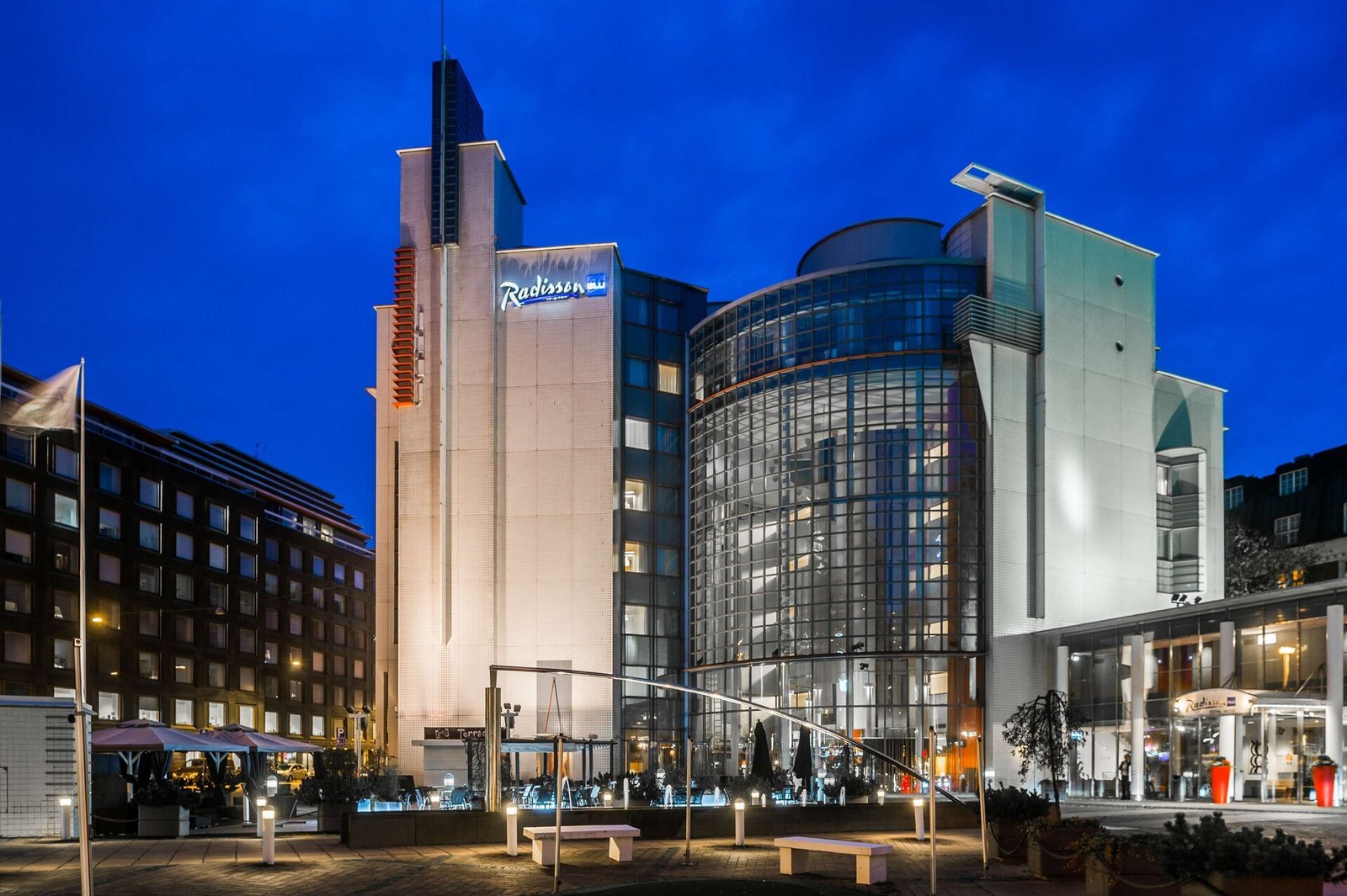 Radisson Blu Royal Hotel Helsinki — vibe