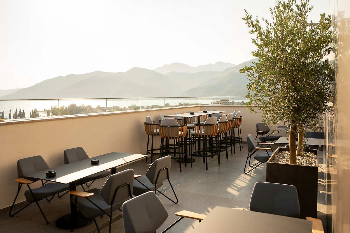SIRO Porto Montenegro, at the table