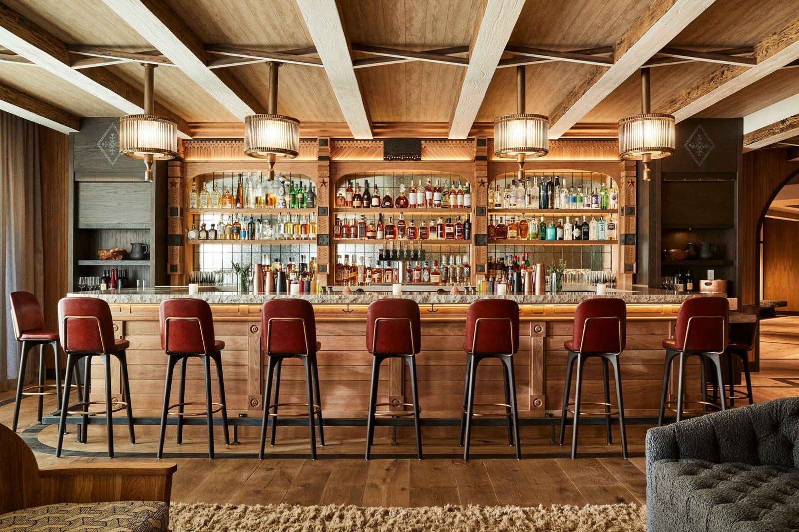 Madeline Hotel & Residences, eat & drink