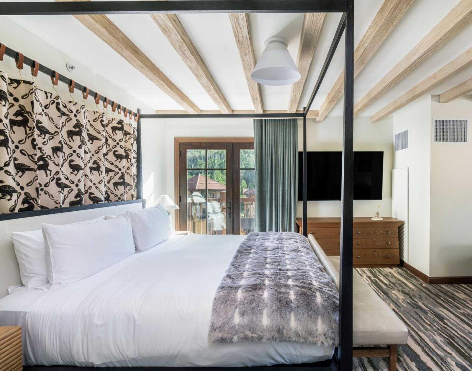 Madeline Hotel & Residences, rooms