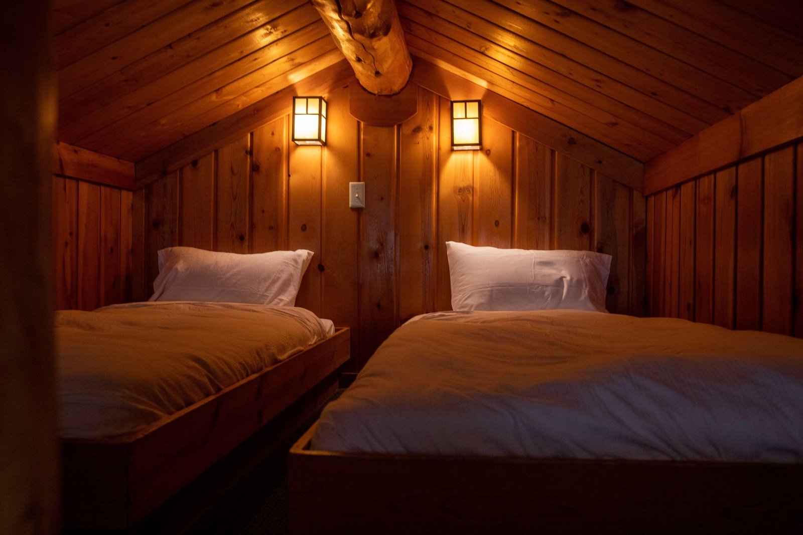 Lone Mountain Ranch, rooms