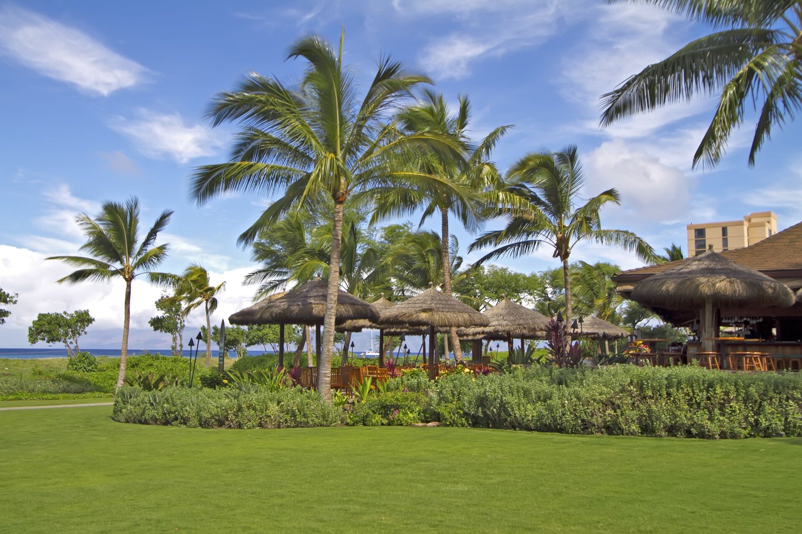 OUTRIGGER Honua Kai Resort & Spa, duke's beach house