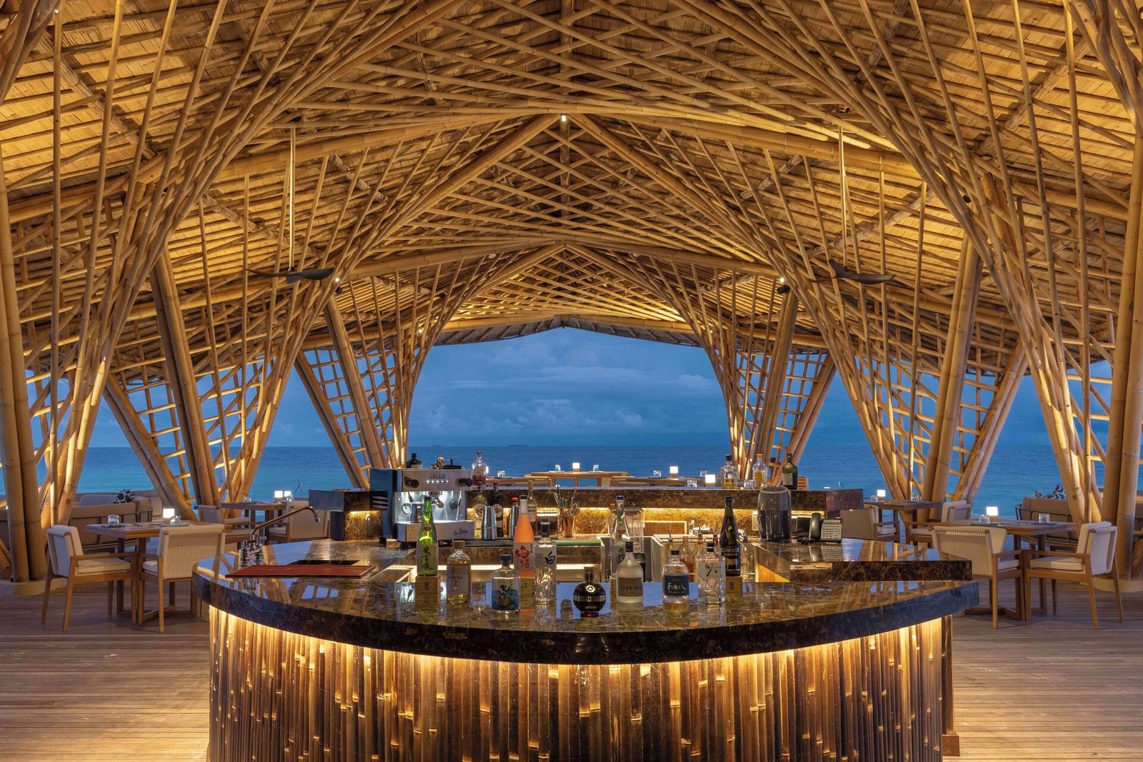 Banyan Tree Vabbinfaru, eat & drink