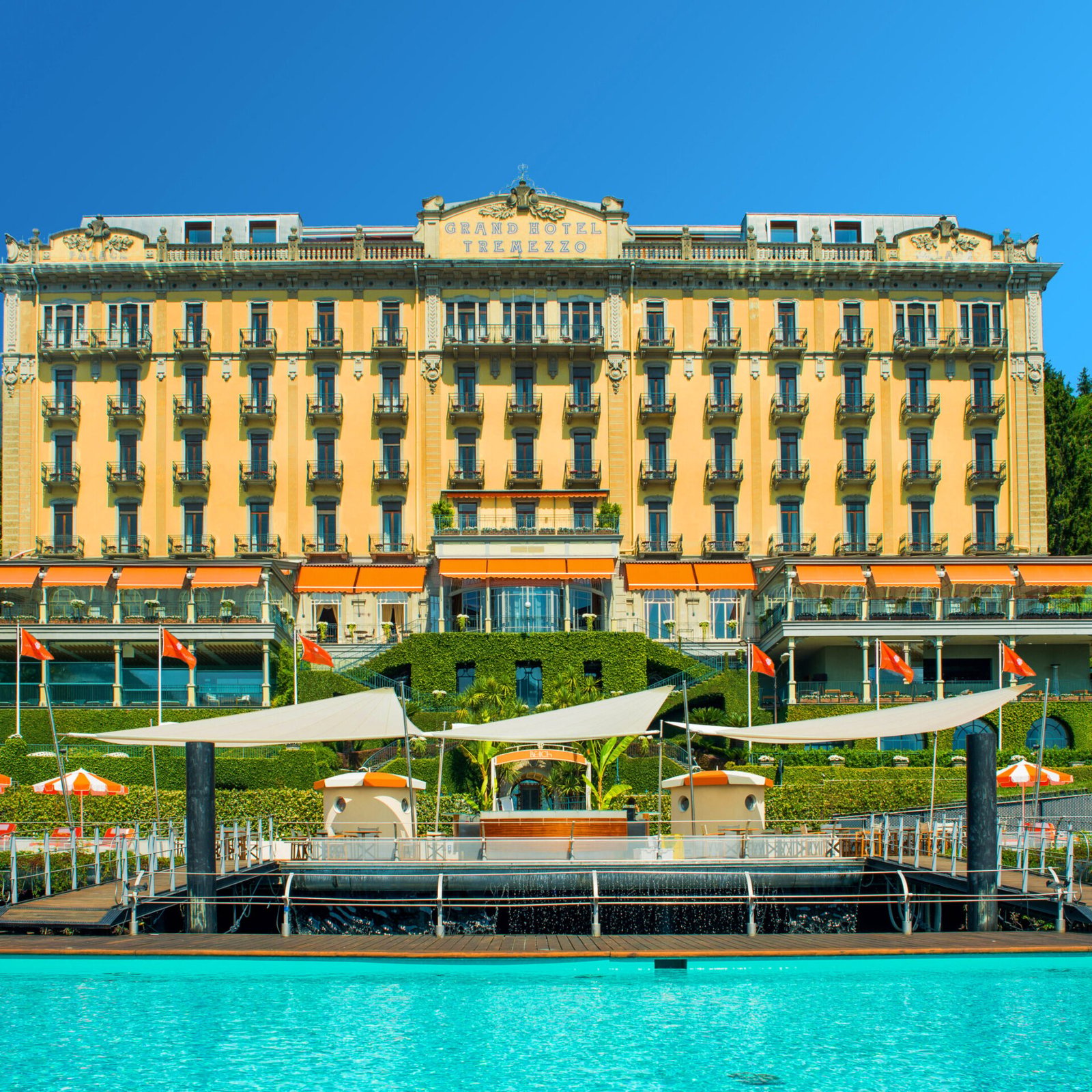 Grand Hotel Tremezzo, backstory