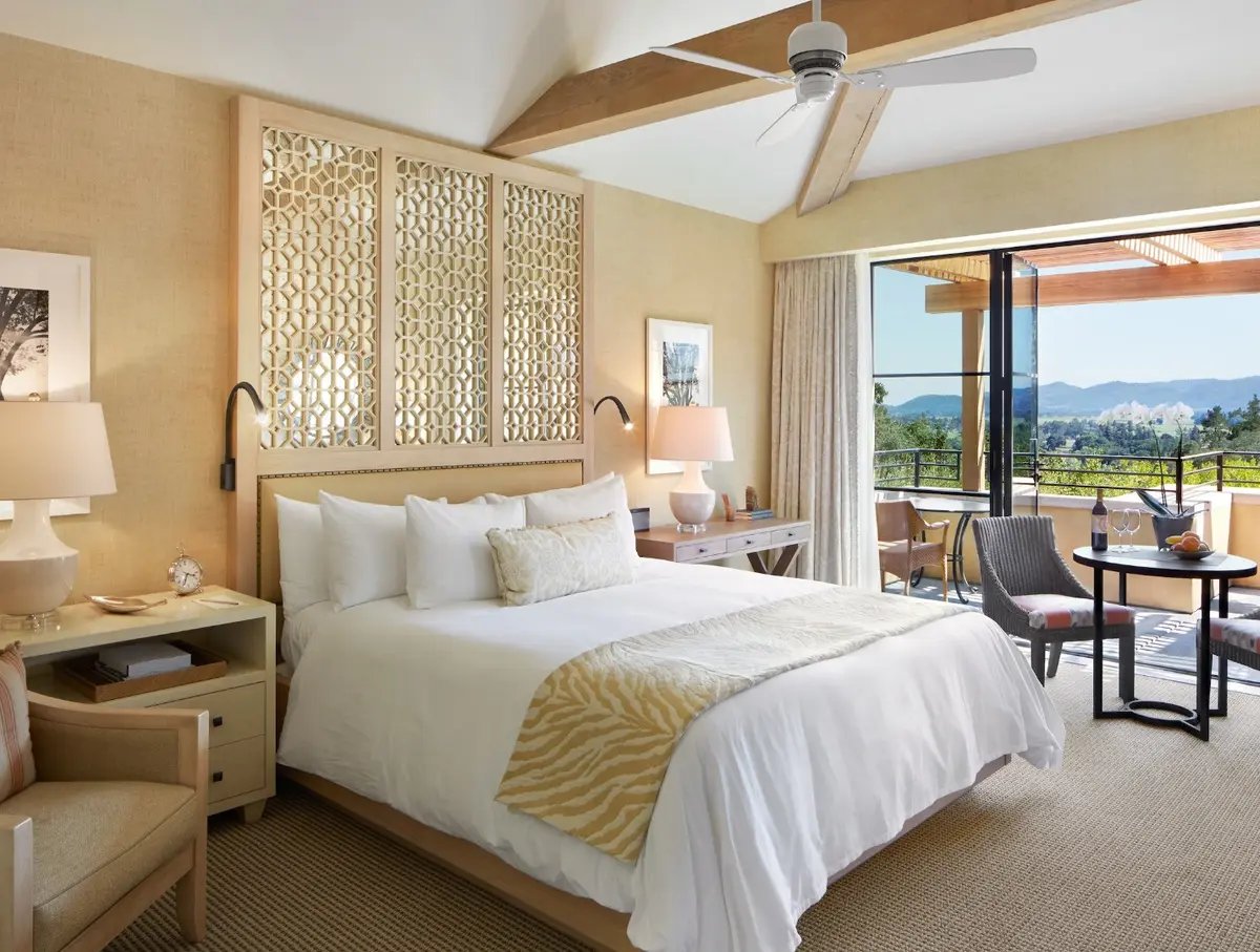Auberge du Soleil, rooms