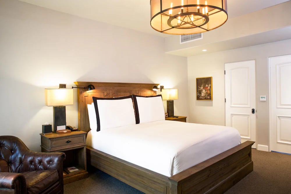 North Block Hotel, rooms