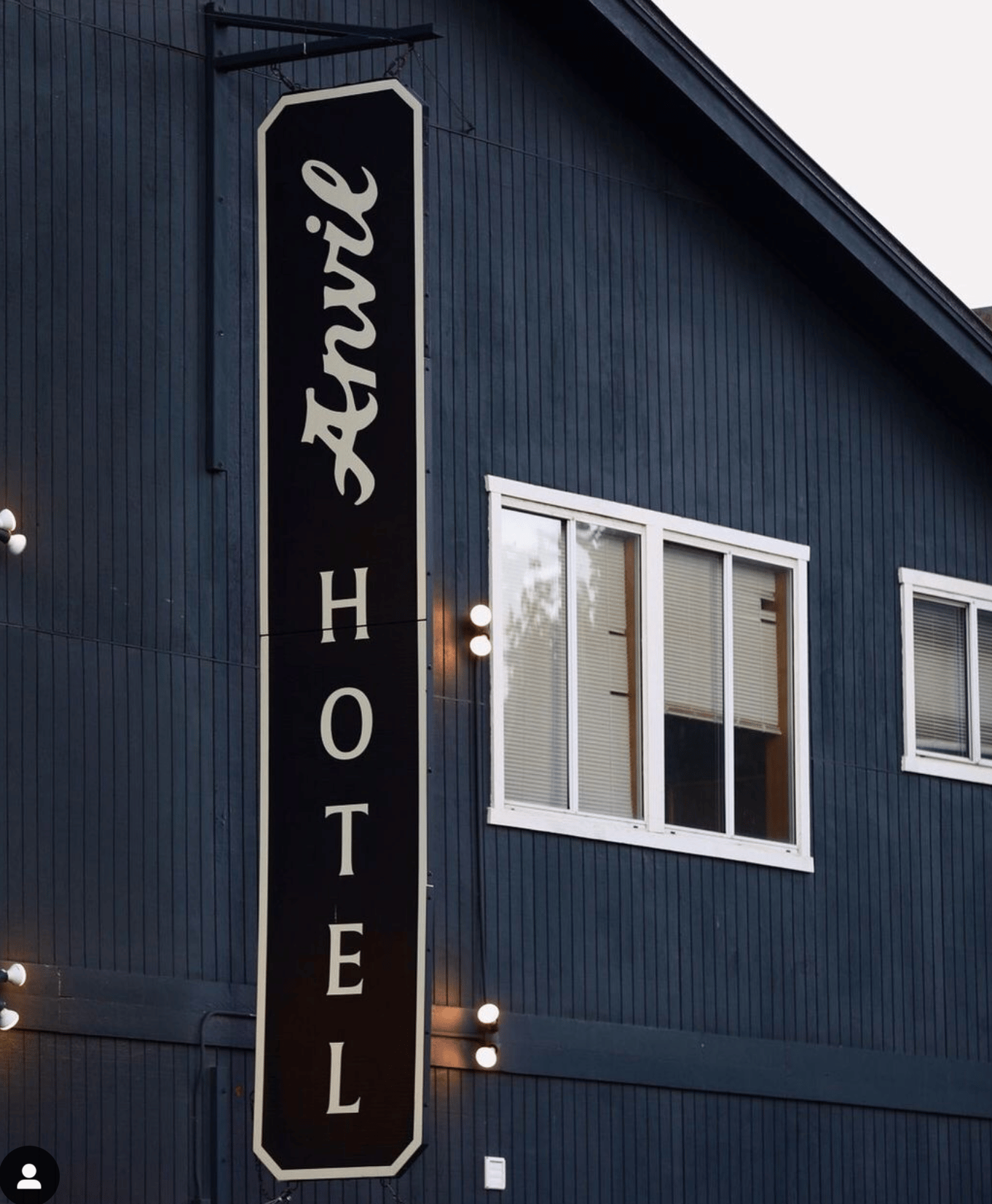 Anvil Hotel, backstory