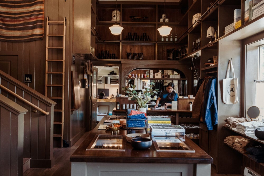 Anvil Hotel, eat & drink