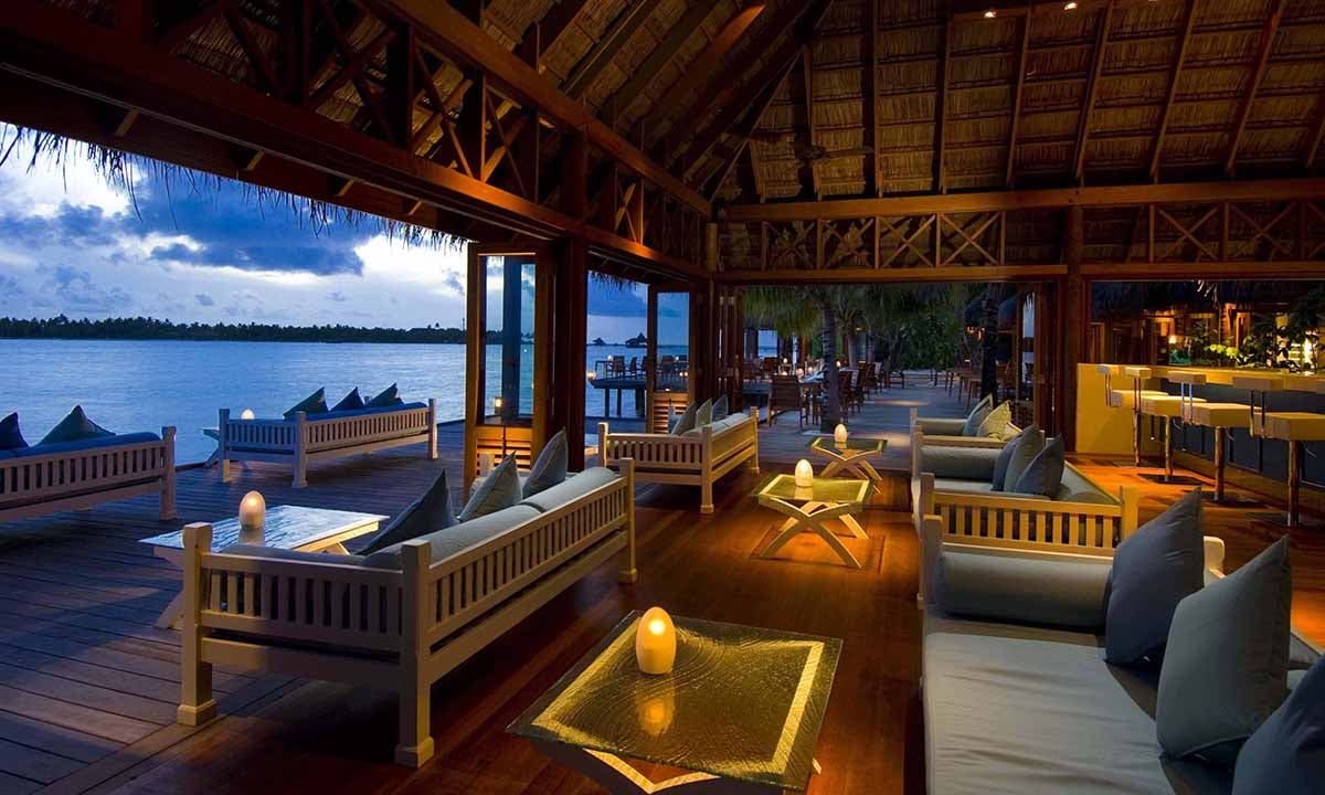 Conrad Maldives Rangali Island, vilu restaurant & bar
