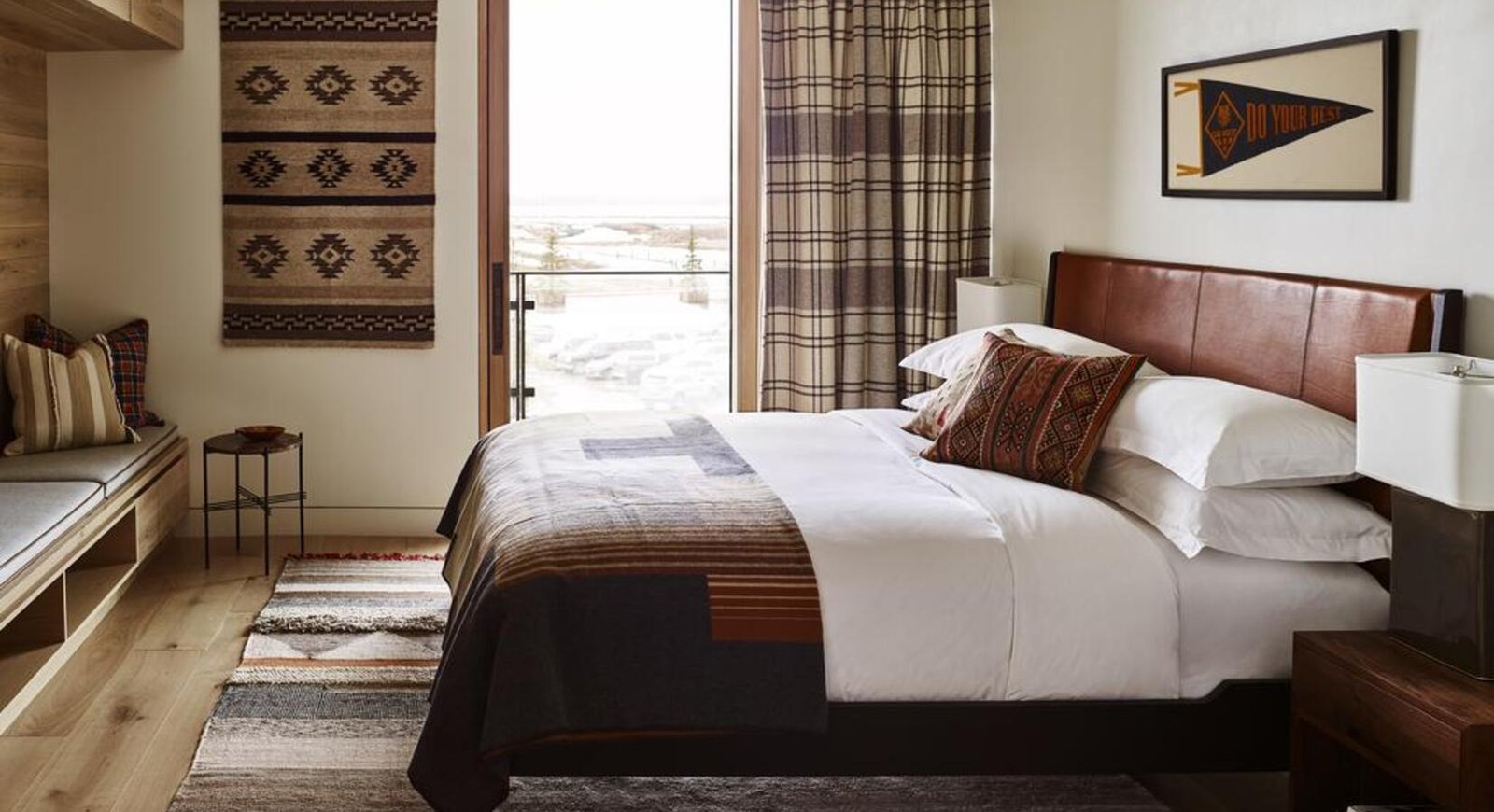 Caldera House, rooms