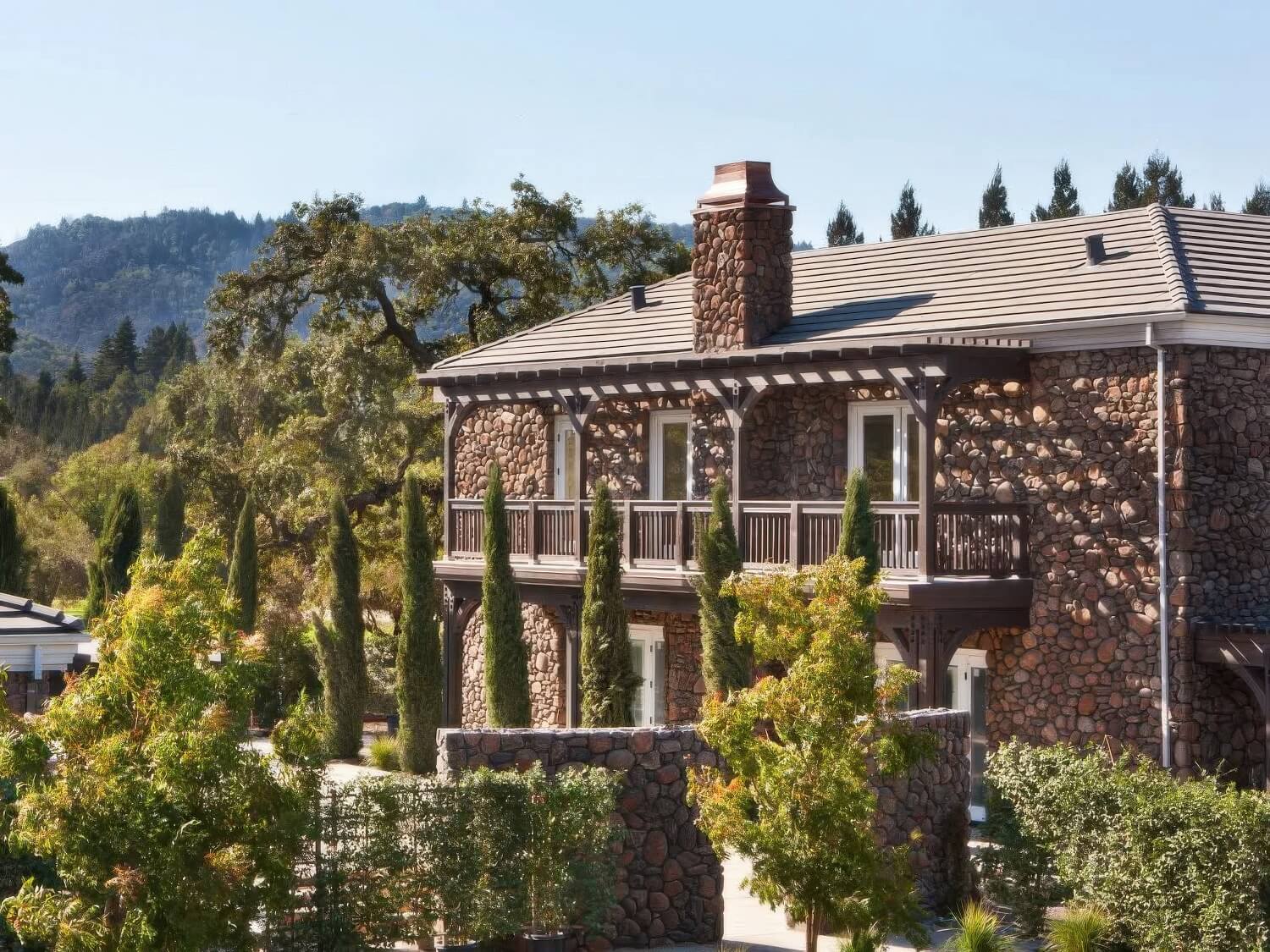 Hotel Yountville, backstory