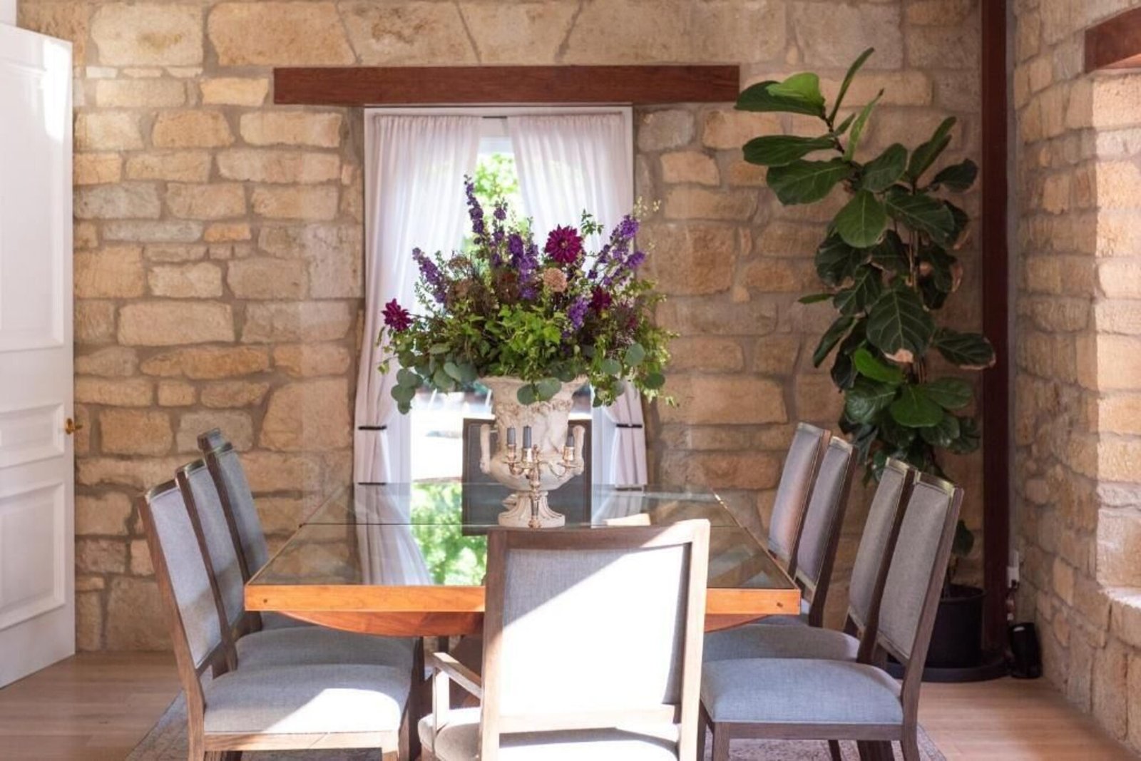 The Francis House, eat & drink