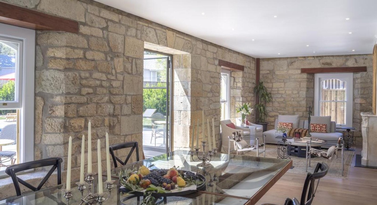 The Francis House, eat & drink