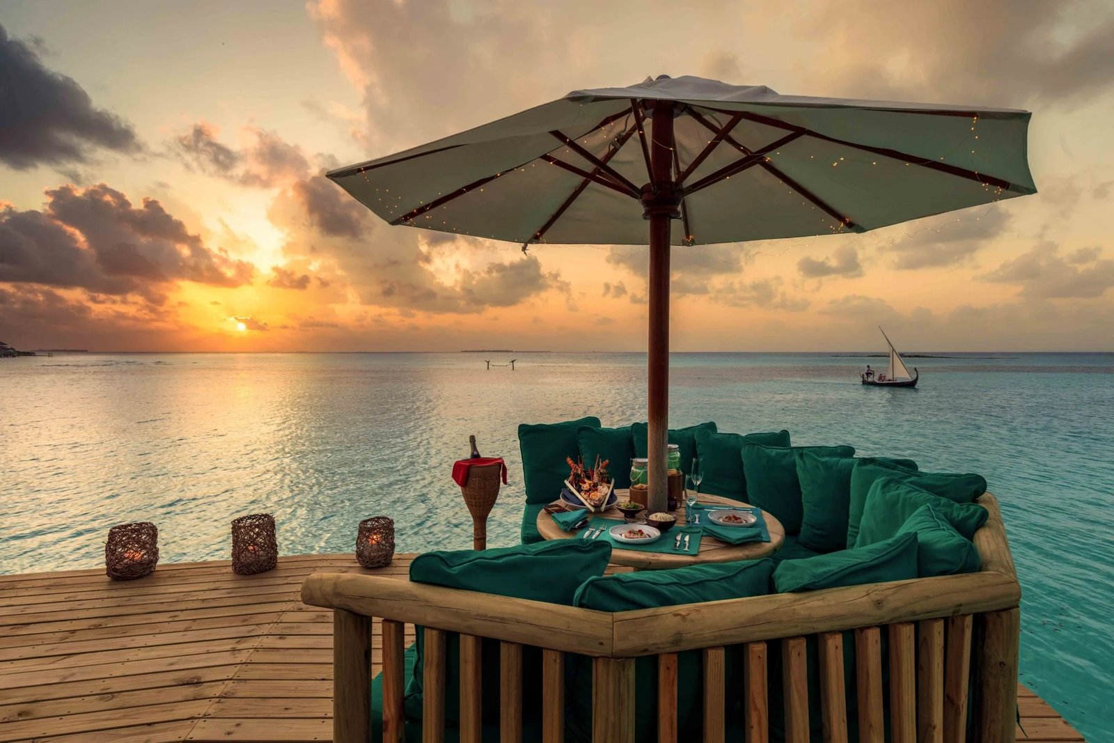 Gili Lankanfushi Maldives, by the sea