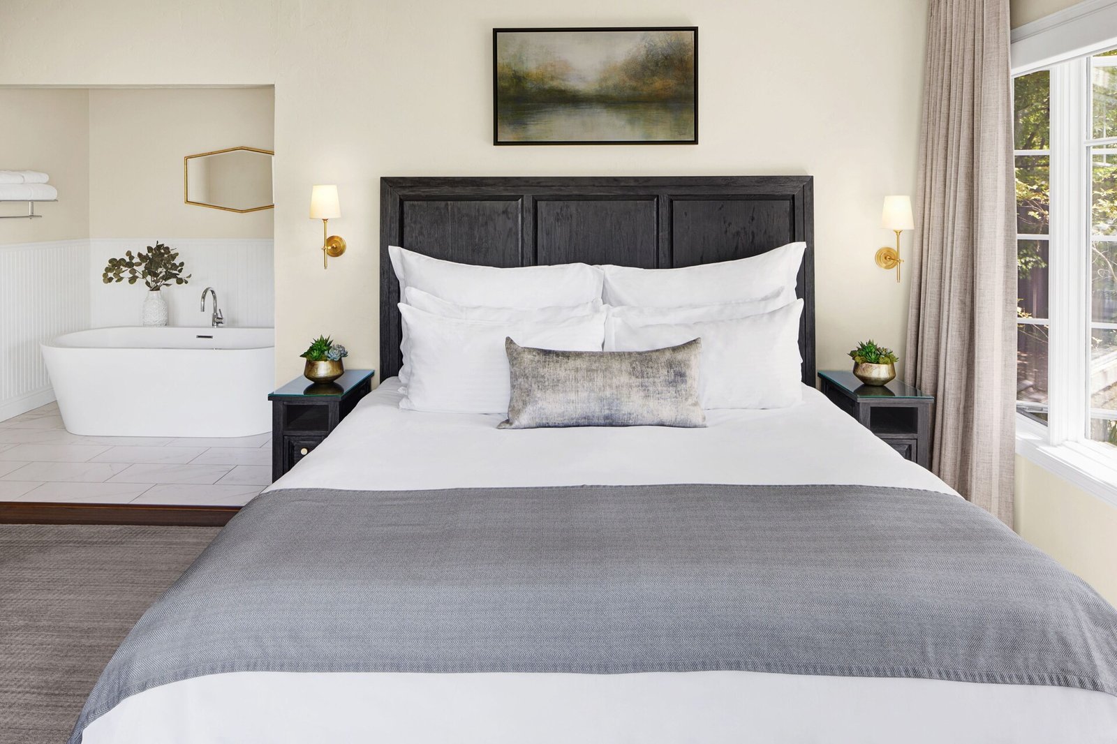 Milliken Creek Inn, rooms