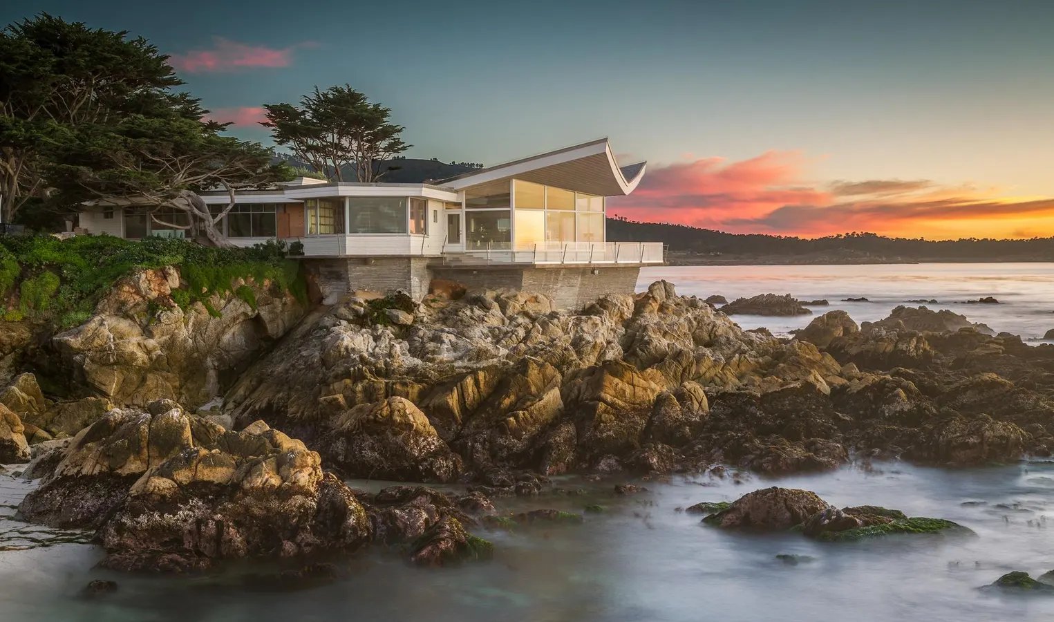 Villa Mara Carmel, backstory