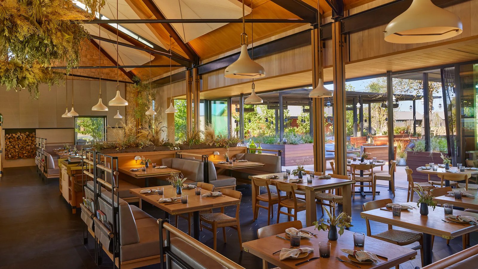 Stanly Ranch, eat & drink
