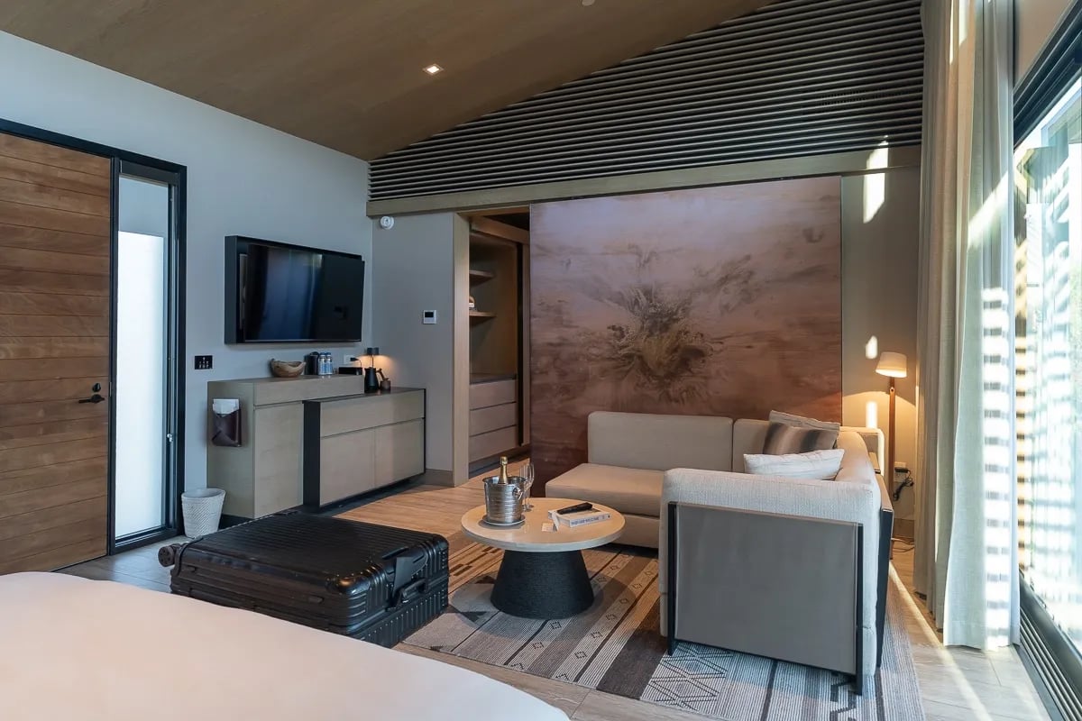 Stanly Ranch, rooms