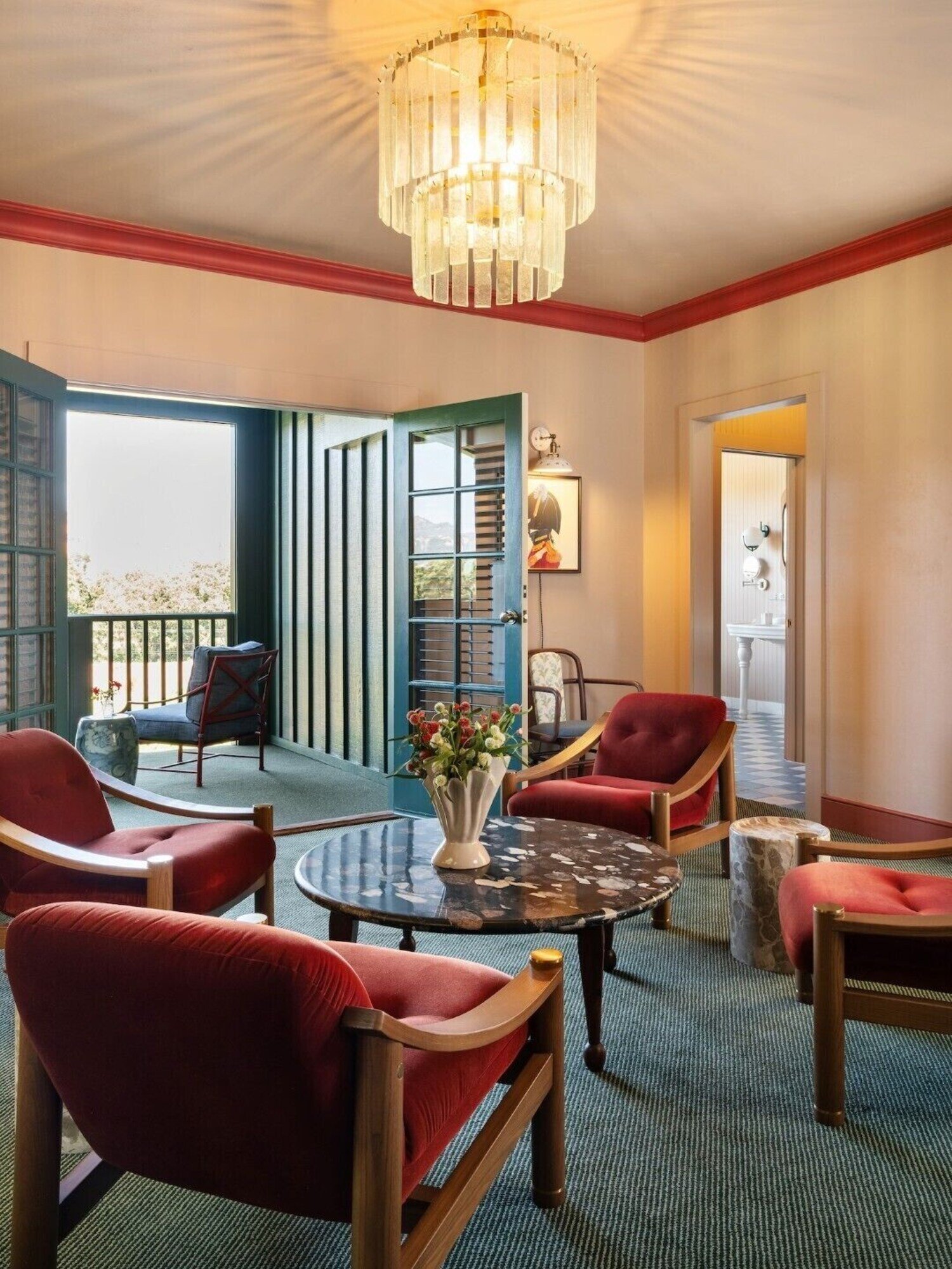 Le Petit Pali St. Helena, eat & drink