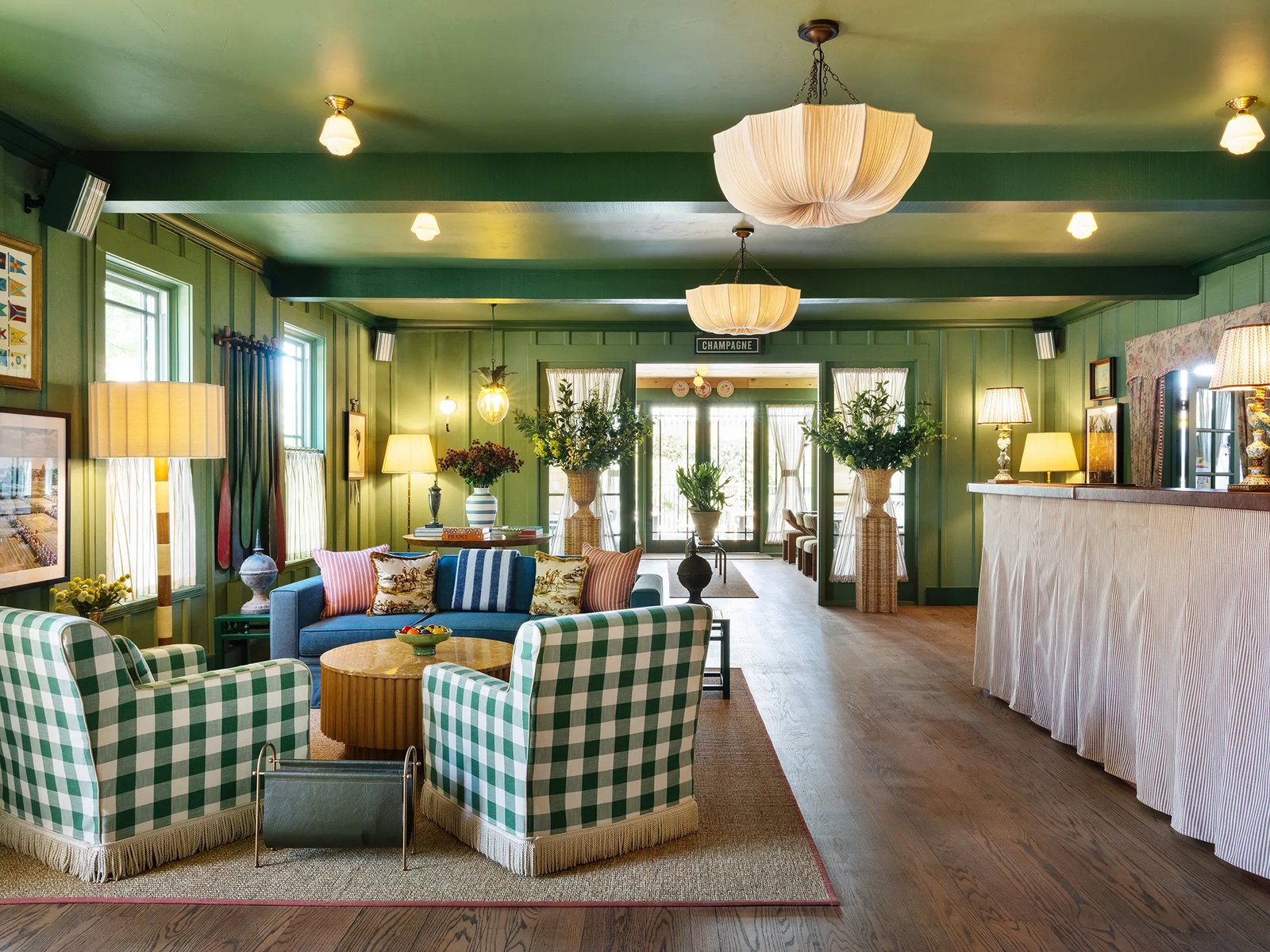 Le Petit Pali St. Helena, eat & drink