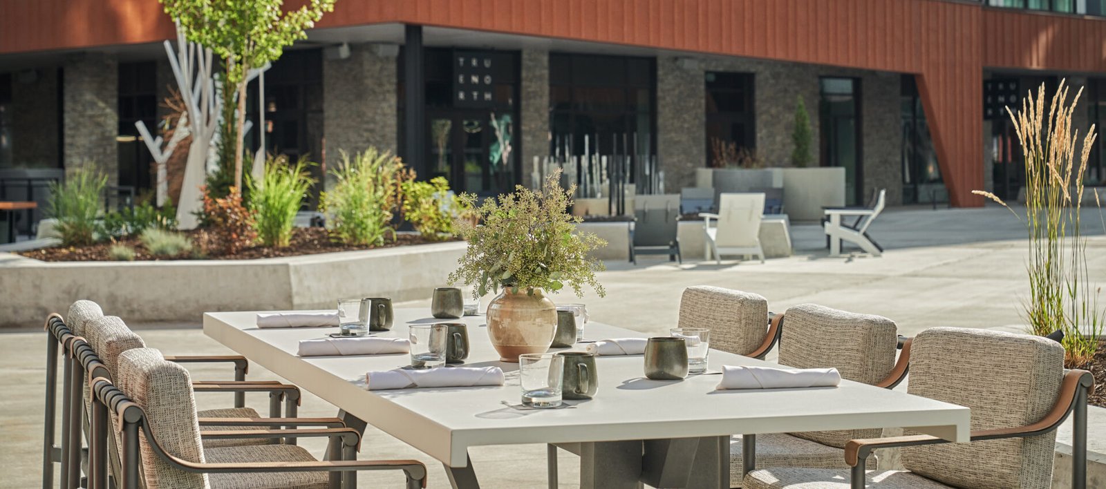 Pendry Park City, at the table